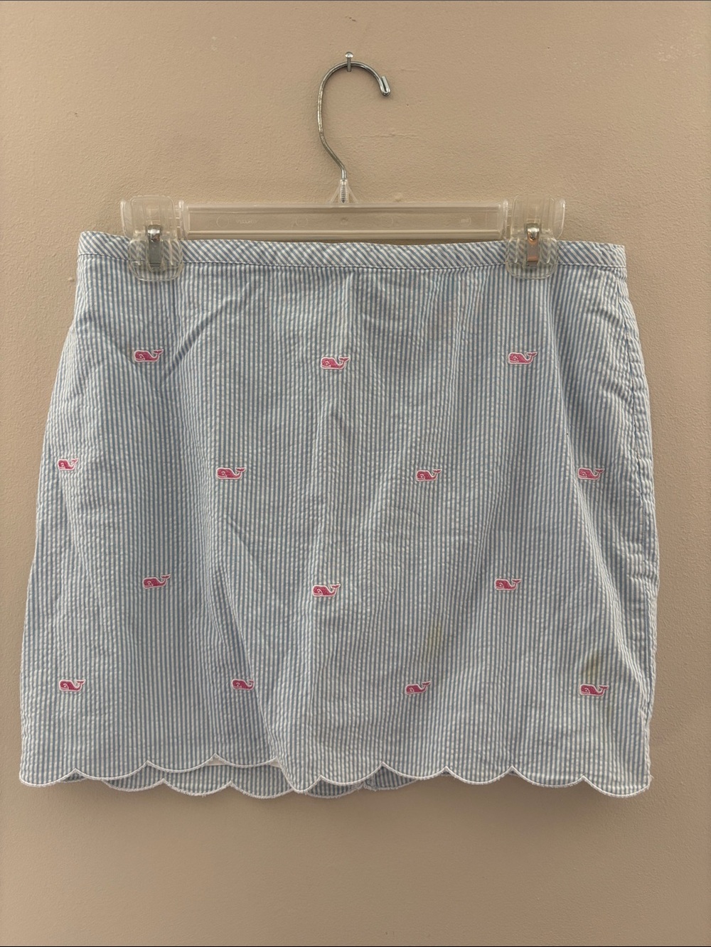 Vineyard Vines Seersucker Embroidered Whale Mini Skirt - Pink on Light Blue